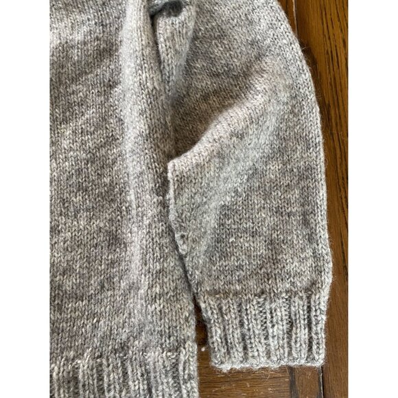 Handmade Knit Nordic Wool Sweater Unisex Size M Gray Red Yoke Design - Picture 5 of 10